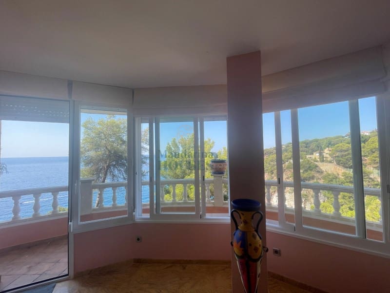 5 sovrum Villa till salu i Lloret de Mar med pool garage - 1 395 000 € (Ref: 3419865)