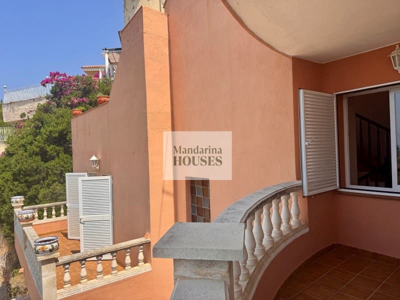 5 slaapkamer Villa te koop in Lloret de Mar met zwembad garage - € 1.395.000 (Ref: 3419865)