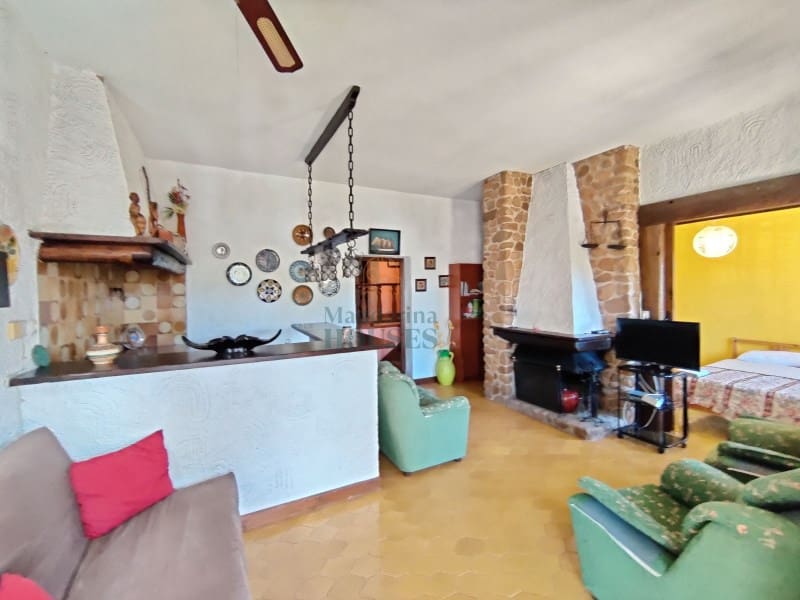 6 soveværelse Villa til salg i Lloret de Mar med swimmingpool garage - € 595.000 (Ref: 3419877)