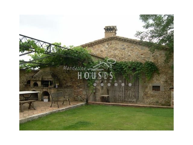 6 sovrum Finca/Hus på landet till salu i Llagostera med pool - 2 600 000 € (Ref: 3419881)