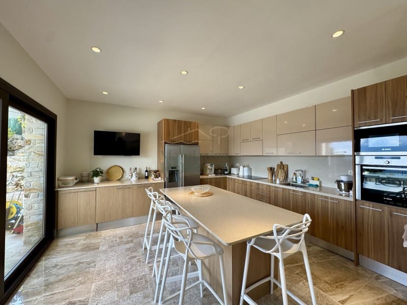 3 bedroom Villa for sale in Tossa de Mar with pool garage - € 980,000 (Ref: 3419920)