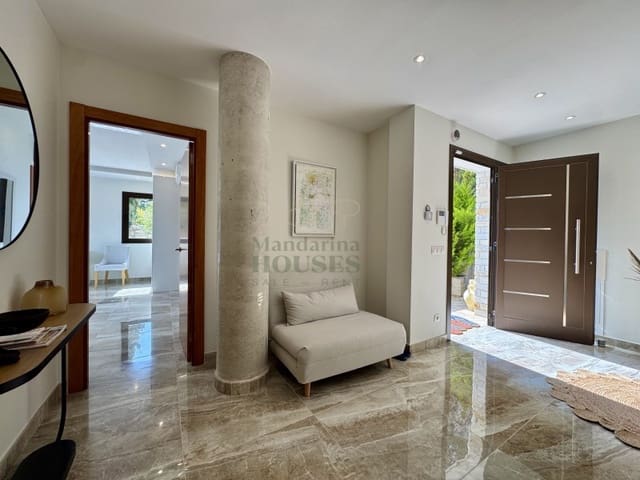 3 Zimmer Villa zu verkaufen in Tossa de Mar mit Pool Garage - 980.000 € (Ref: 3419920)