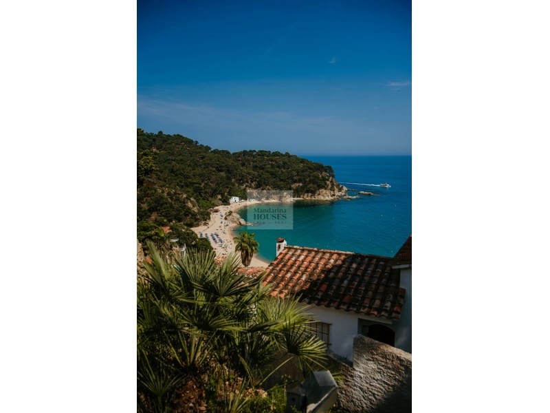 3 bedroom Villa for sale in Tossa de Mar with pool garage - € 980,000 (Ref: 3419920)