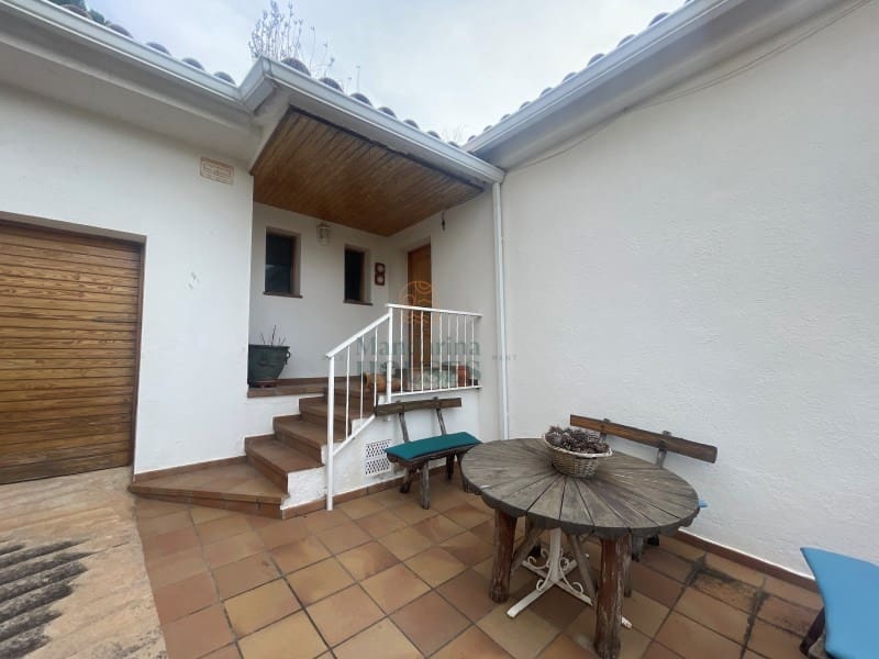 4 soveværelse Villa til salg i Tossa de Mar med swimmingpool garage - € 565.000 (Ref: 3419929)