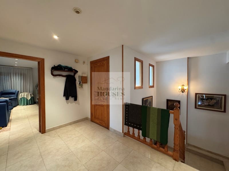 4 soveværelse Villa til salg i Tossa de Mar med swimmingpool garage - € 565.000 (Ref: 3419929)