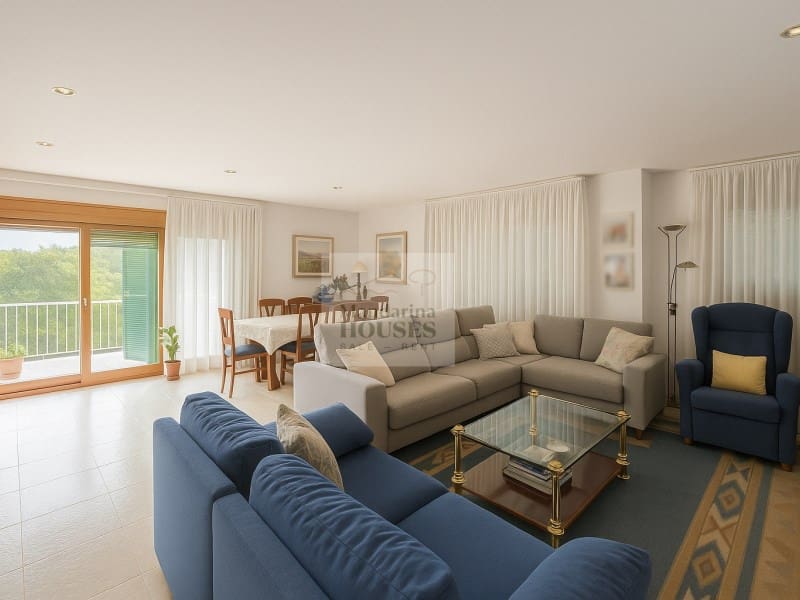 4 soveværelse Villa til salg i Tossa de Mar med swimmingpool garage - € 565.000 (Ref: 3419929)