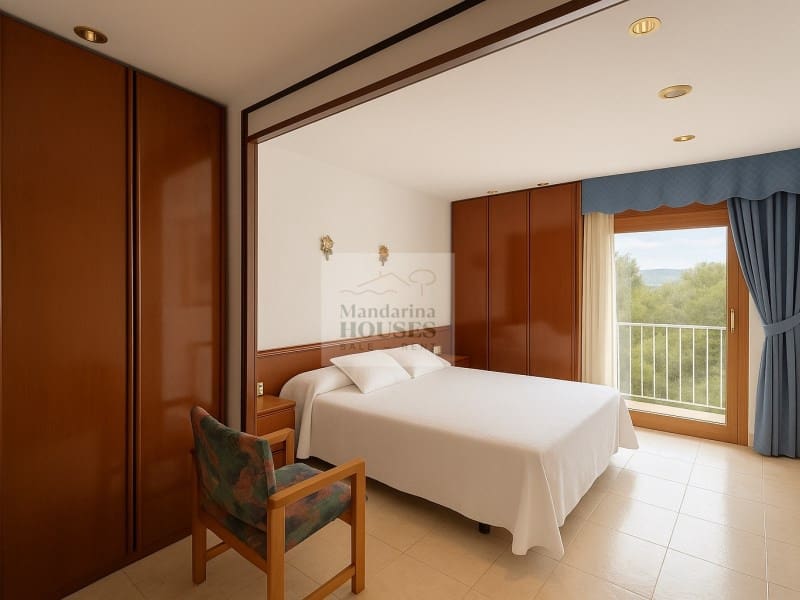 4 soveværelse Villa til salg i Tossa de Mar med swimmingpool garage - € 565.000 (Ref: 3419929)