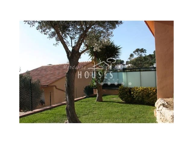 6 soveværelse Villa til salg i Centre, Lloret de Mar med swimmingpool garage - € 690.000 (Ref: 3419932)