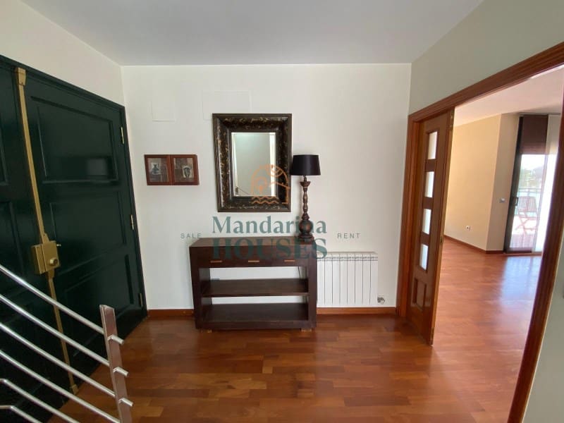 6 sypialnia Willa na sprzedaż w Lloret de Mar z basenem garażem - 690 000 € (Ref: 3419932)