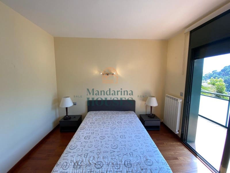 6 sypialnia Willa na sprzedaż w Lloret de Mar z basenem garażem - 690 000 € (Ref: 3419932)