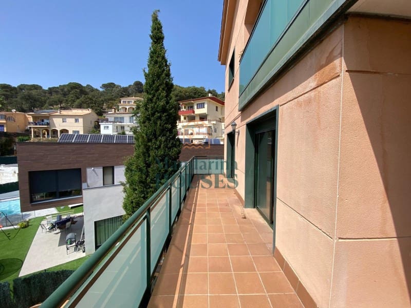 6 sypialnia Willa na sprzedaż w Lloret de Mar z basenem garażem - 690 000 € (Ref: 3419932)