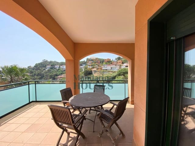 6 soveværelse Villa til salg i Centre, Lloret de Mar med swimmingpool garage - € 690.000 (Ref: 3419932)