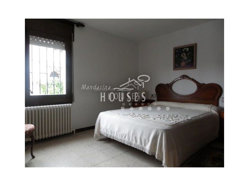 3 soveværelse Villa til salg i Lloret de Mar med garage - € 380.000 (Ref: 3419950)