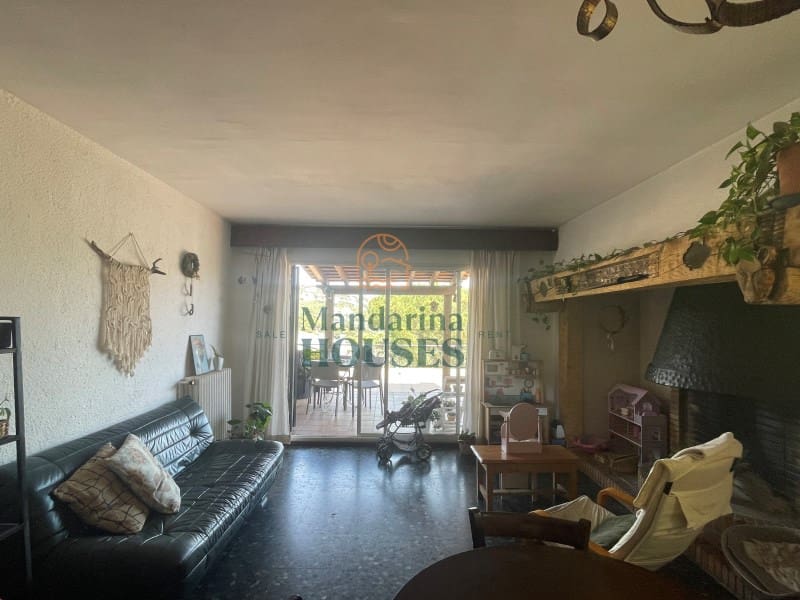 3 soveværelse Villa til salg i Lloret de Mar med garage - € 380.000 (Ref: 3419950)