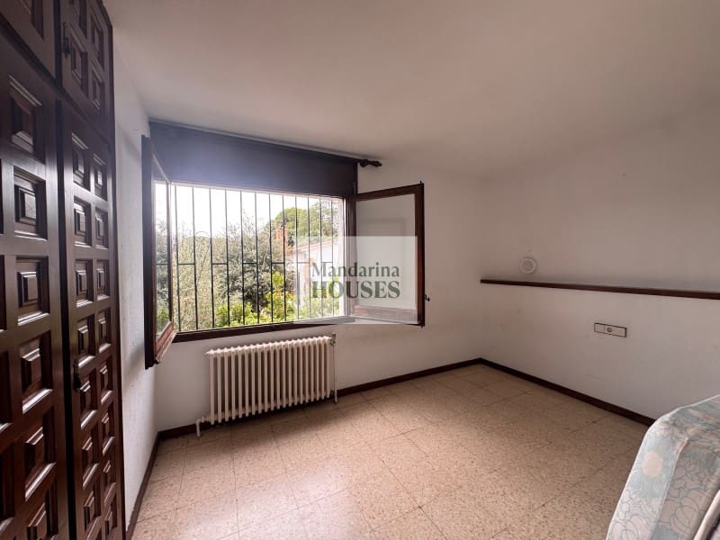 3 quarto Moradia para venda em Lloret de Mar com garagem - 250 000 € (Ref: 3419950)