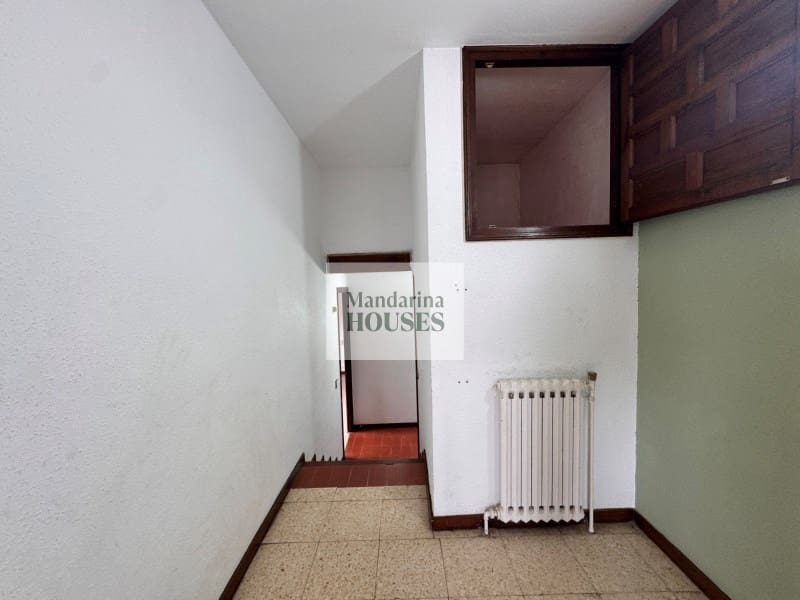 3 quarto Moradia para venda em Lloret de Mar com garagem - 250 000 € (Ref: 3419950)