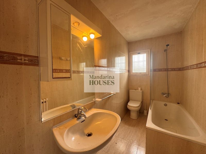 3 quarto Moradia para venda em Lloret de Mar com garagem - 250 000 € (Ref: 3419950)