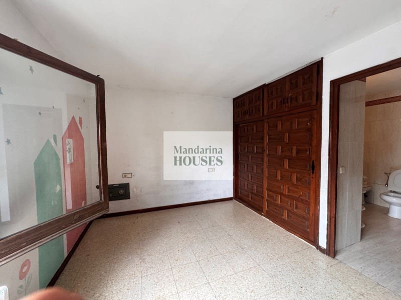 3 quarto Moradia para venda em Lloret de Mar com garagem - 250 000 € (Ref: 3419950)