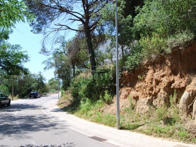 Building Plot for sale in Canyelles, Lloret de Mar - € 82,000 (Ref: 3420008)