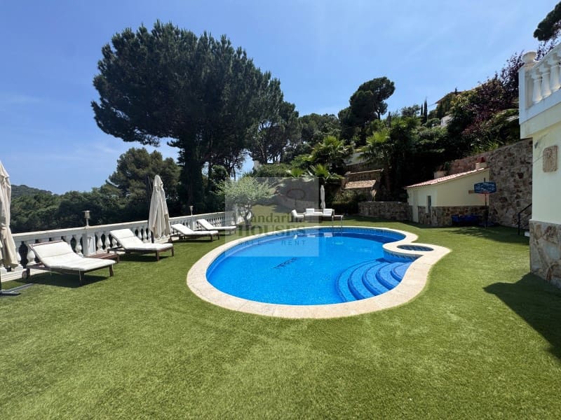 6 slaapkamer Villa te koop in Lloret de Mar met zwembad garage - € 1.250.000 (Ref: 3420009)