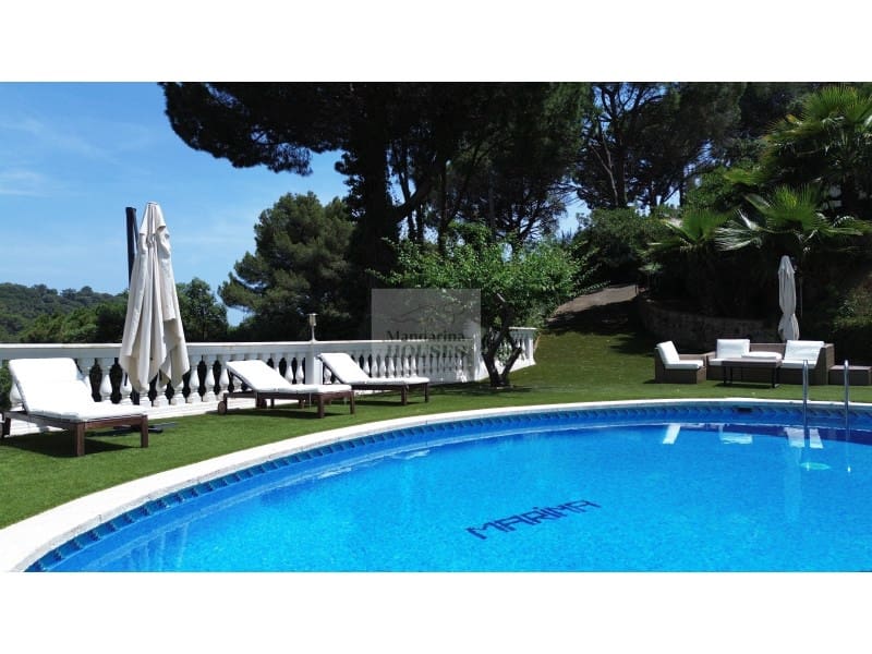 6 slaapkamer Villa te koop in Lloret de Mar met zwembad garage - € 1.250.000 (Ref: 3420009)