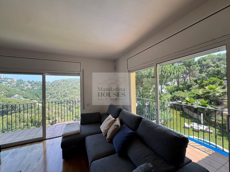 6 slaapkamer Villa te koop in Lloret de Mar met zwembad garage - € 1.250.000 (Ref: 3420009)