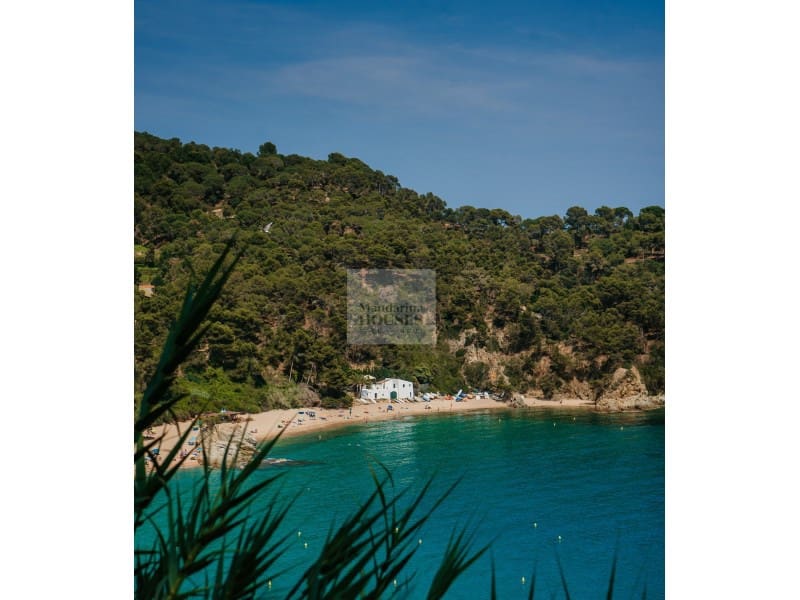 6 slaapkamer Villa te koop in Lloret de Mar met zwembad garage - € 1.250.000 (Ref: 3420009)