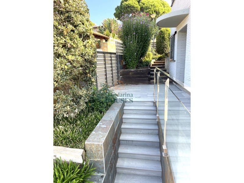 3 quarto Moradia para venda em Lloret de Mar com piscina garagem - 950 000 € (Ref: 3420031)