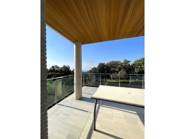 3 slaapkamer Villa te koop in Canyelles, Lloret de Mar met zwembad garage - € 950.000 (Ref: 3420031)