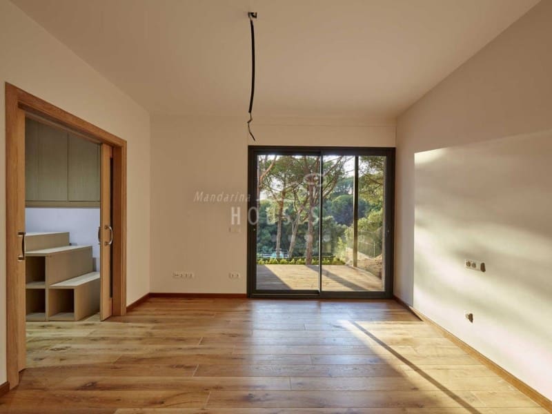 4 quarto Moradia para venda em Lloret de Mar com piscina garagem - 1 900 000 € (Ref: 3420040)