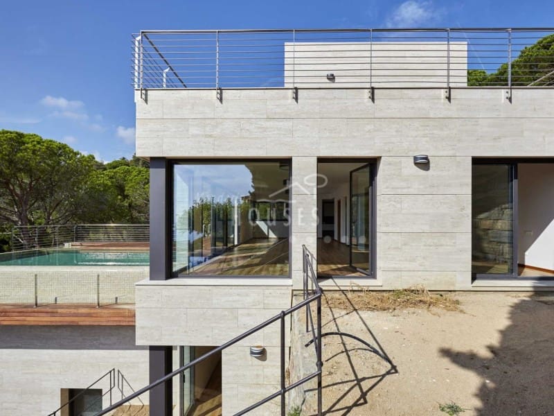 4 quarto Moradia para venda em Lloret de Mar com piscina garagem - 1 900 000 € (Ref: 3420040)