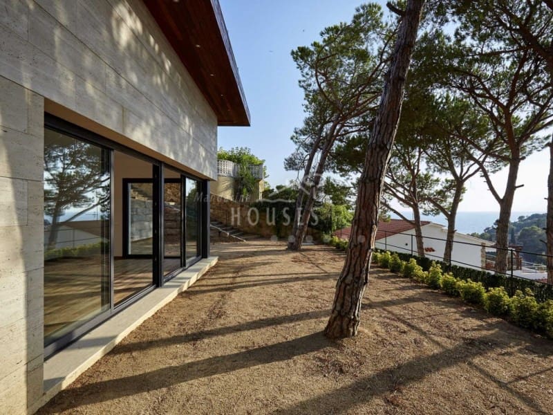 4 quarto Moradia para venda em Lloret de Mar com piscina garagem - 1 900 000 € (Ref: 3420040)