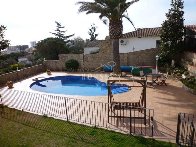 6 bedroom Villa for sale in Platja d'Aro, Castell-Platja d'Aro - € 850,000 (Ref: 4591849)