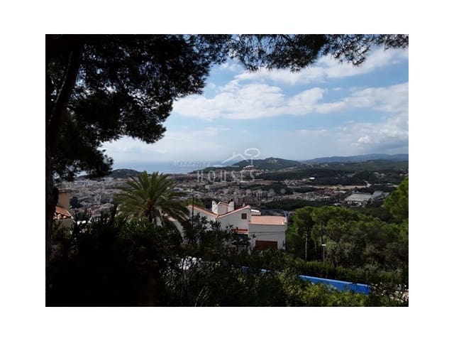 4 soverom Villa til salgs i Roca Grossa, Lloret de Mar med garasje - € 795 000 (Ref: 4591935)