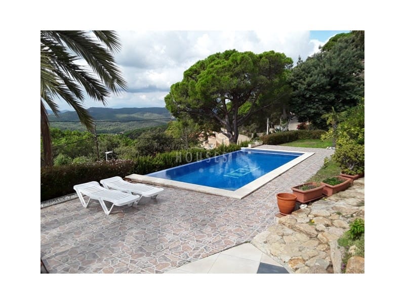 4 soverom Villa til salgs i Lloret de Mar med garasje - € 795 000 (Ref: 4591935)