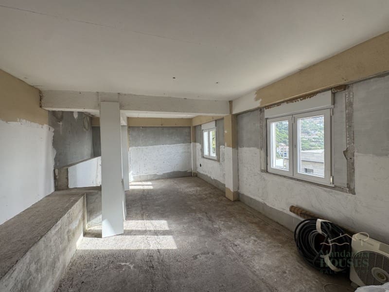 4 soveværelse Villa til salg i Lloret de Mar med garage - € 795.000 (Ref: 4591935)