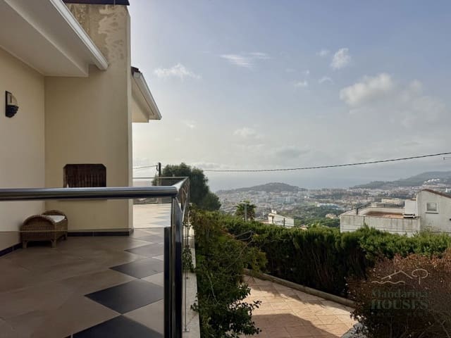 4 chambre Villa/Maison à vendre à Roca Grossa, Lloret de Mar avec garage - 795 000 € (Ref: 4591935)