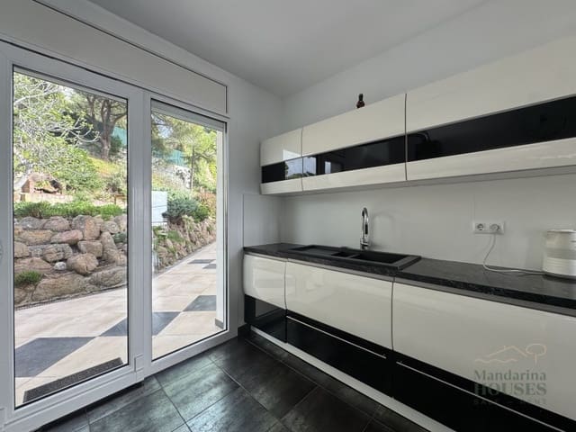 4 chambre Villa/Maison à vendre à Roca Grossa, Lloret de Mar avec piscine garage - 795 000 € (Ref: 4591935)