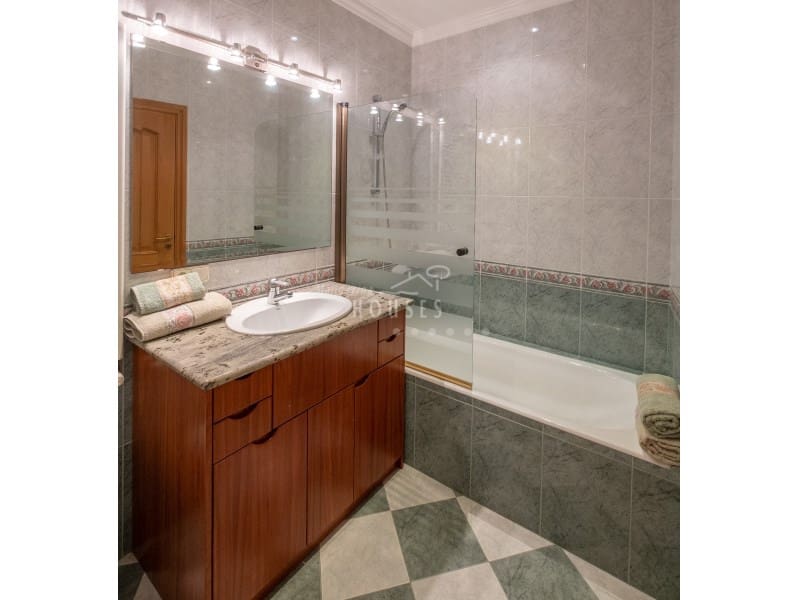 5 soveværelse Villa til salg i Lloret de Mar med swimmingpool garage - € 1.420.000 (Ref: 4591946)