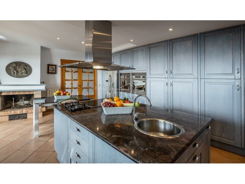 5 soveværelse Villa til salg i Lloret de Mar med swimmingpool garage - € 1.420.000 (Ref: 4591946)