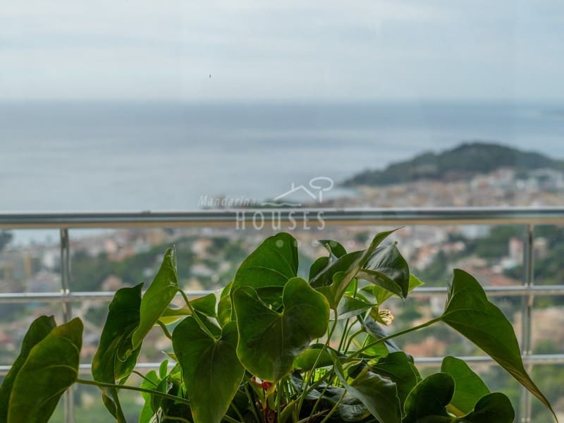 5 soveværelse Villa til salg i Lloret de Mar med swimmingpool garage - € 1.420.000 (Ref: 4591946)