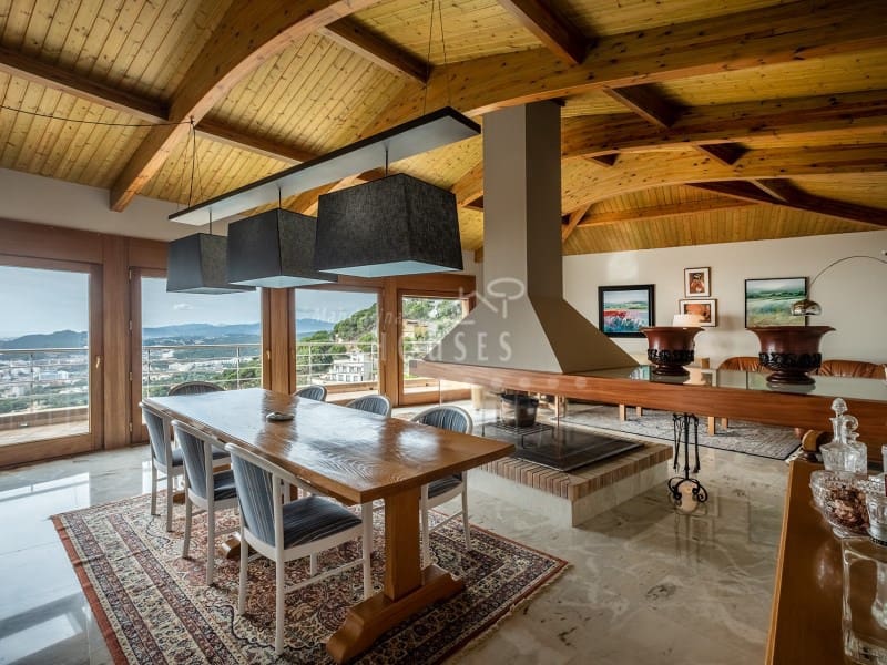 5 soveværelse Villa til salg i Lloret de Mar med swimmingpool garage - € 1.420.000 (Ref: 4591946)