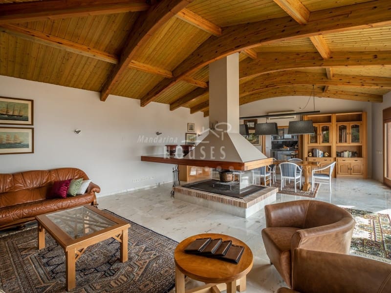 5 soveværelse Villa til salg i Lloret de Mar med swimmingpool garage - € 1.420.000 (Ref: 4591946)