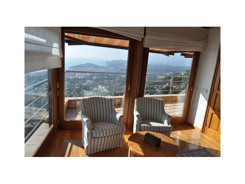 5 soveværelse Villa til salg i Lloret de Mar med swimmingpool garage - € 1.420.000 (Ref: 4591946)