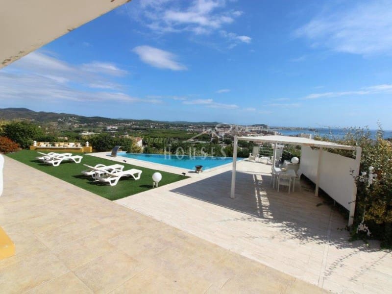 3 bedroom Villa for sale in Calonge i Sant Antoni with pool - € 2,500,000 (Ref: 4809488)