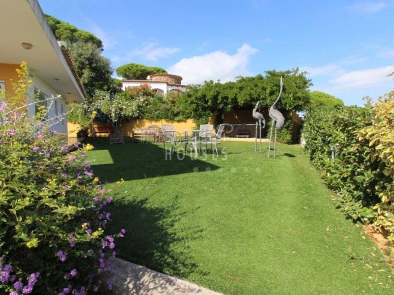 3 bedroom Villa for sale in Calonge i Sant Antoni with pool - € 2,500,000 (Ref: 4809488)