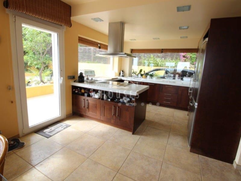 3 bedroom Villa for sale in Calonge i Sant Antoni with pool - € 2,500,000 (Ref: 4809488)