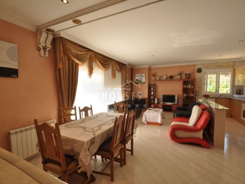 7 sypialnia Willa na sprzedaż w Lloret de Mar z basenem - 1 600 000 € (Ref: 4816352)