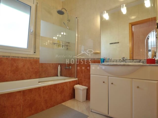 7 sypialnia Willa na sprzedaż w Canyelles, Lloret de Mar z basenem - 1 600 000 € (Ref: 4816352)