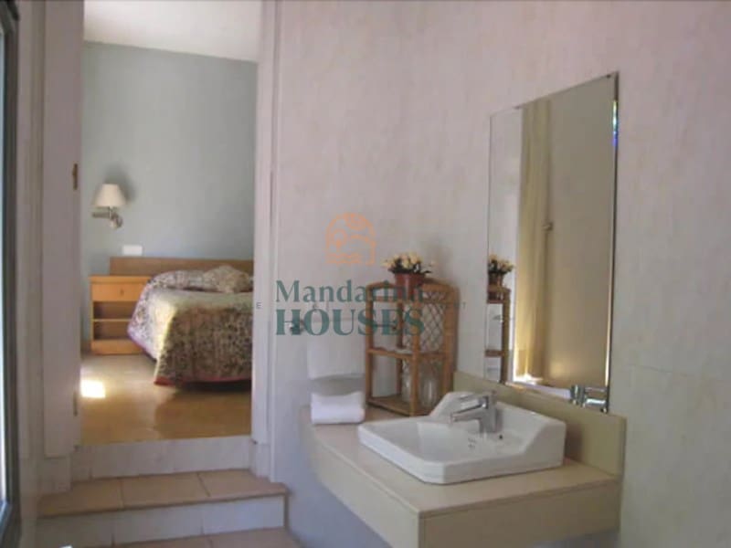 20 soveværelse Hotel til salg i Viladrau med swimmingpool garage - € 2.100.000 (Ref: 5064758)